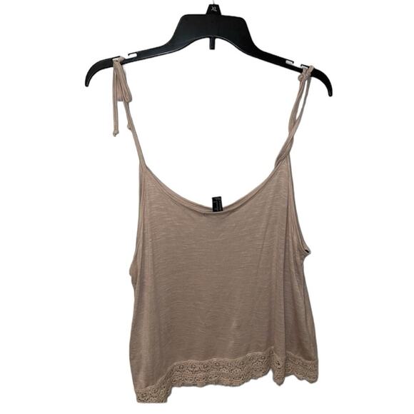 FOREVER 21 CREAM TANK TOP / CROP TOP - Picture 3 of 3